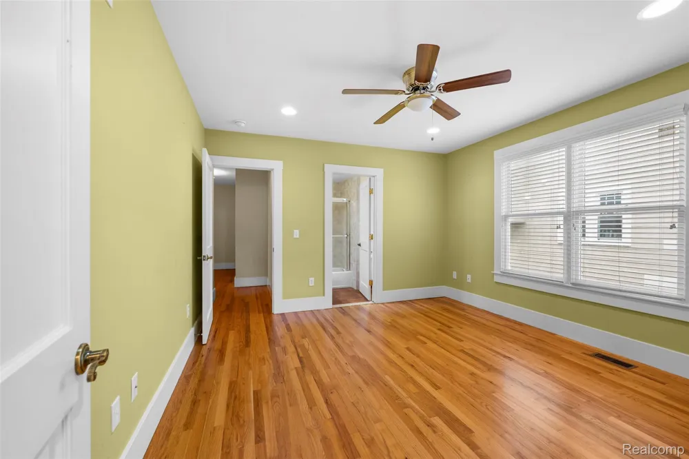 608 S West Street Royal Oak City, MI 48067
