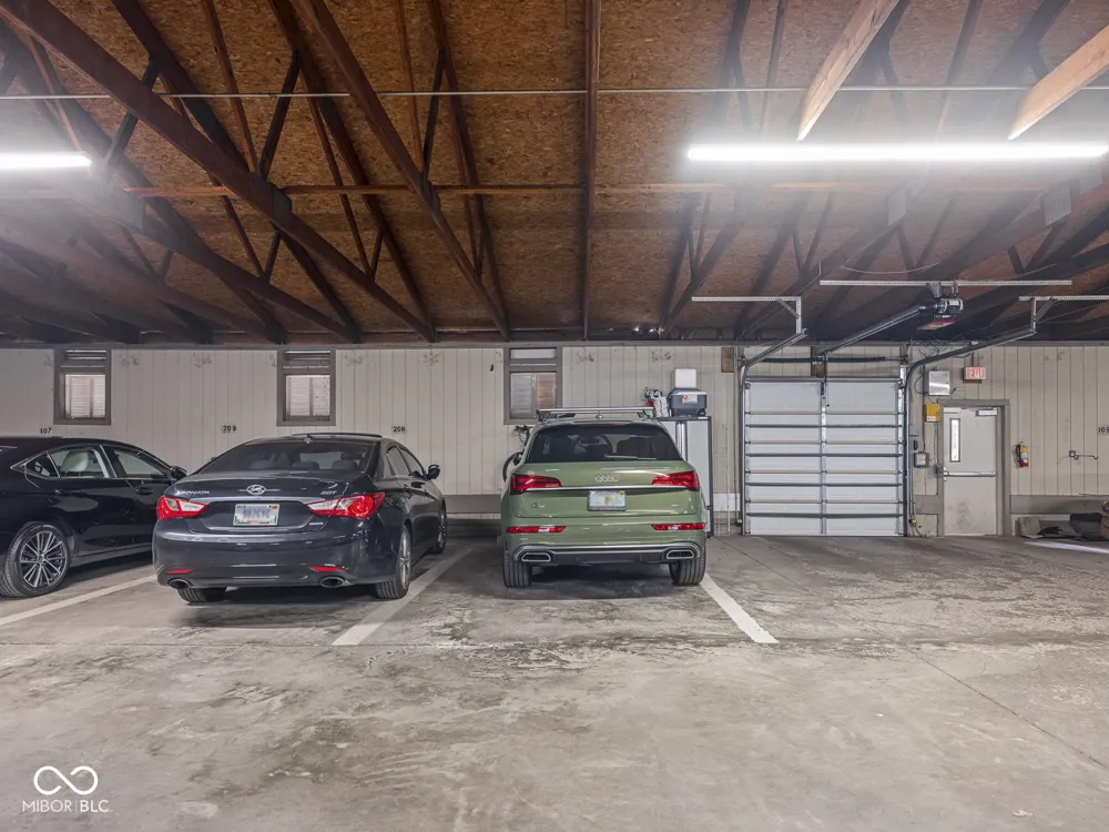 430 Park Avenue #104 Indianapolis, IN 46202