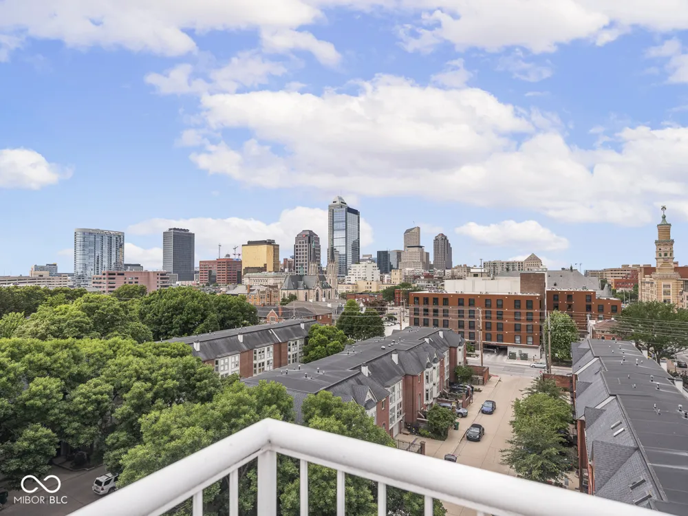 430 Park Avenue #104 Indianapolis, IN 46202