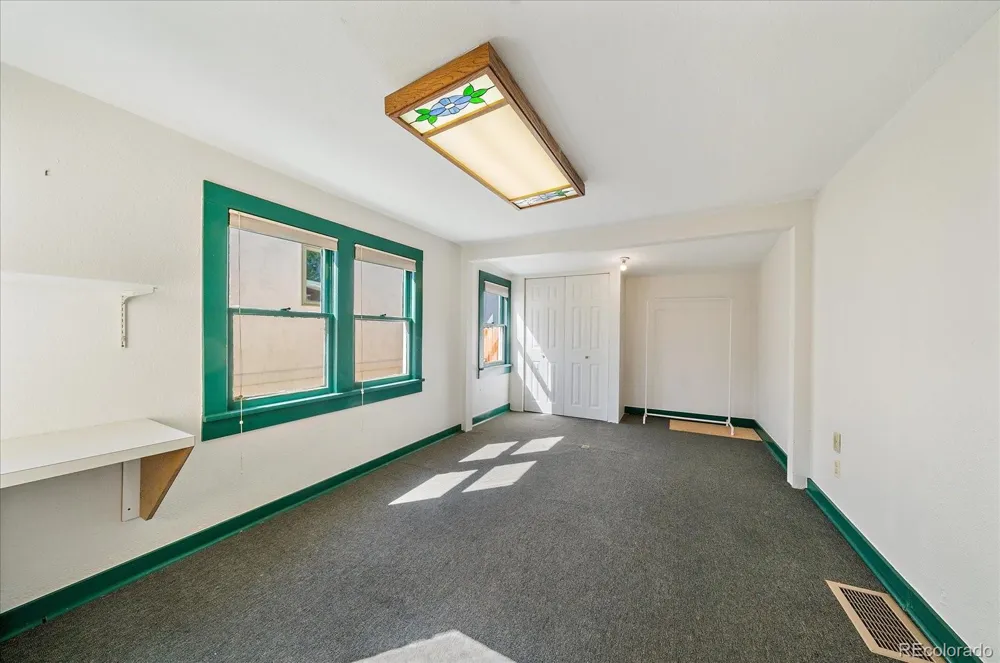 5705 Yukon Street Arvada, CO 80002