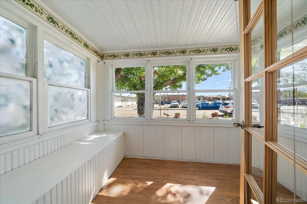 5705 Yukon Street Arvada, CO 80002