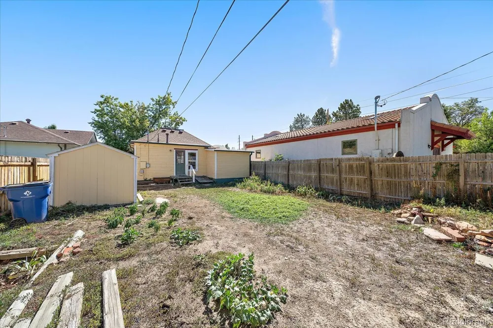 5705 Yukon Street Arvada, CO 80002