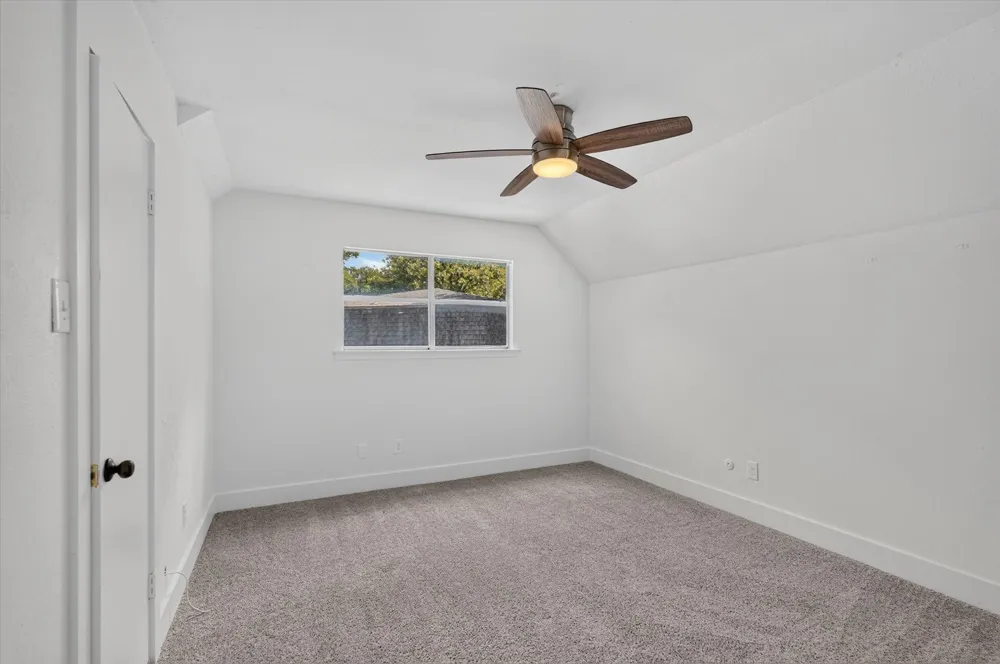 1000 Cherry Court Hurst, TX 76053