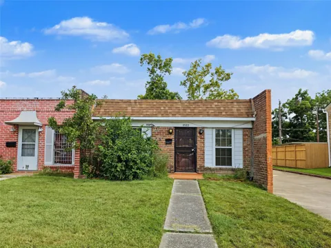 8922 Kempwood Drive