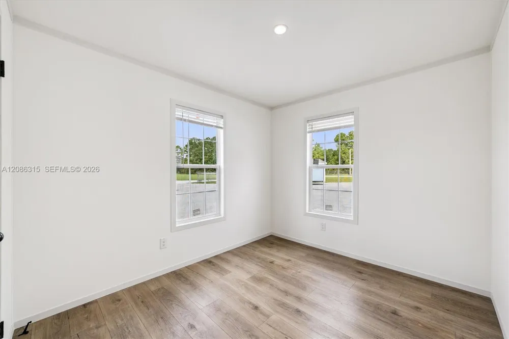 17101 SW 200th St Miami, FL 33187