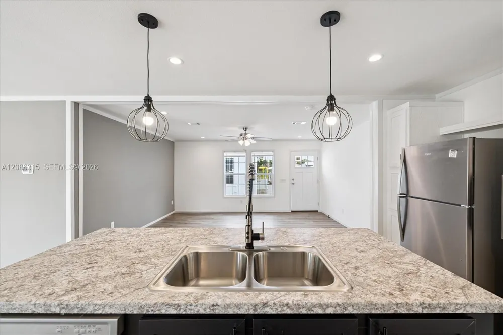 17101 SW 200th St Miami, FL 33187