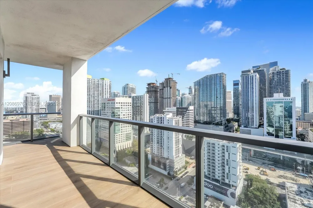 239 SW 9th St #1603 Miami, FL 33130