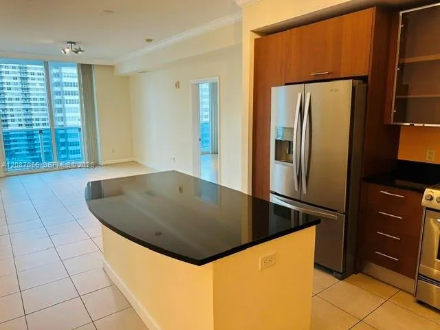 1945 S Ocean Dr #1103 Hallandale Beach, FL 33009
