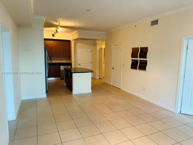 1945 S Ocean Dr #1103 Hallandale Beach, FL 33009