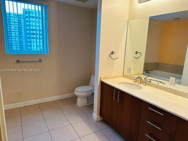1945 S Ocean Dr #1103 Hallandale Beach, FL 33009