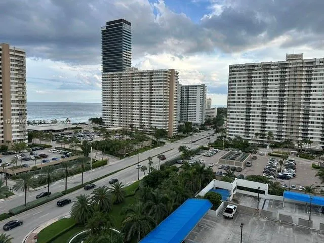 1945 S Ocean Dr #1103 Hallandale Beach, FL 33009