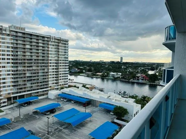 1945 S Ocean Dr #1103 Hallandale Beach, FL 33009
