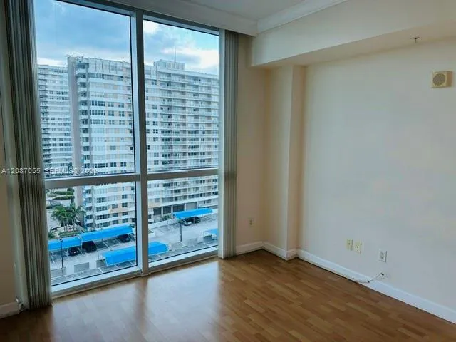 1945 S Ocean Dr #1103 Hallandale Beach, FL 33009