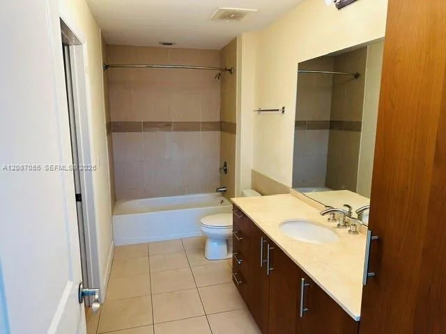 1945 S Ocean Dr #1103 Hallandale Beach, FL 33009