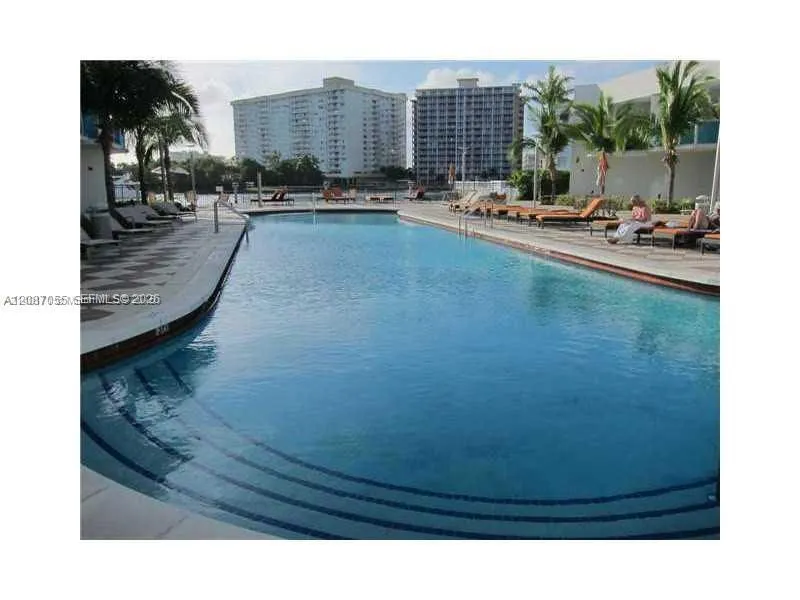 1945 S Ocean Dr #1103 Hallandale Beach, FL 33009