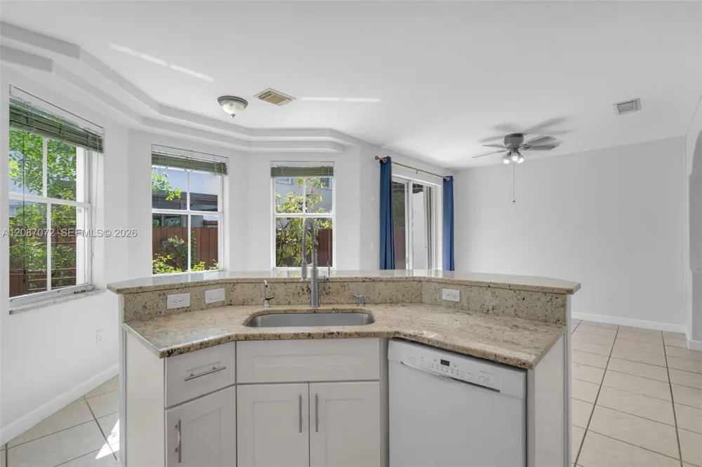 4873 NW 107th Path Doral, FL 33178