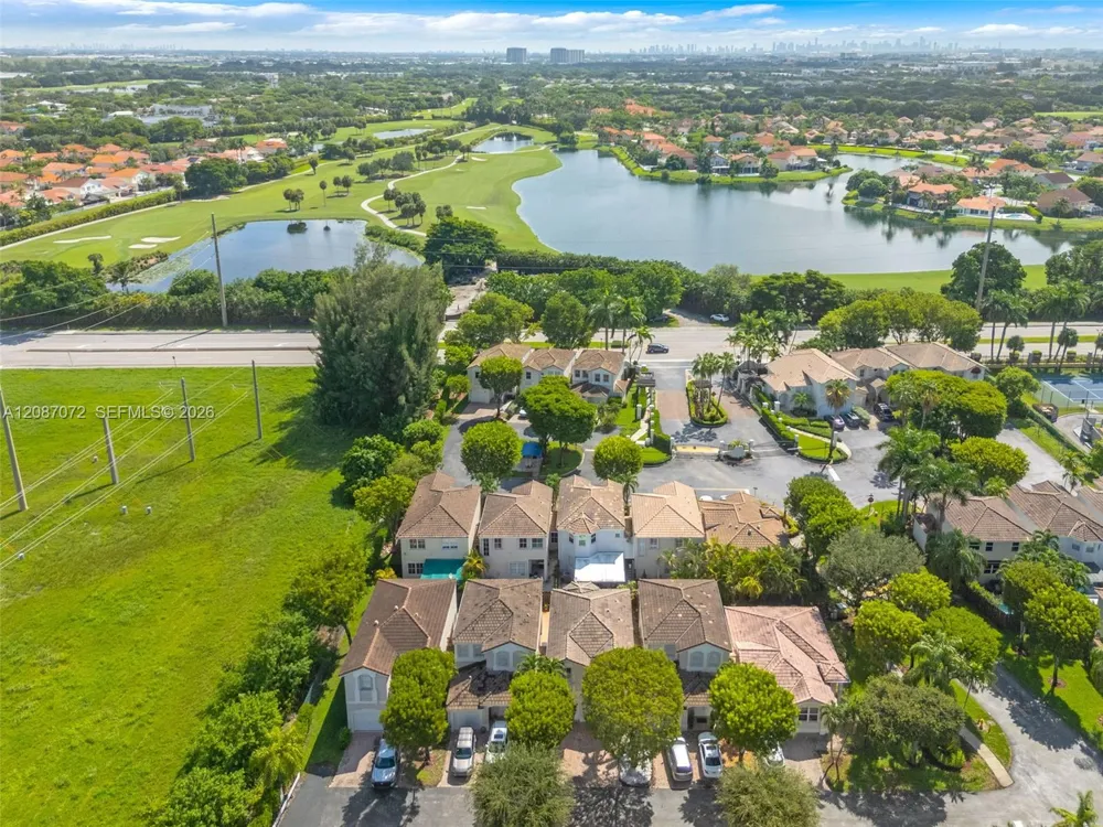 4873 NW 107th Path Doral, FL 33178