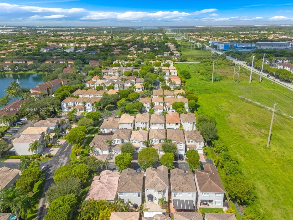 4873 NW 107th Path Doral, FL 33178