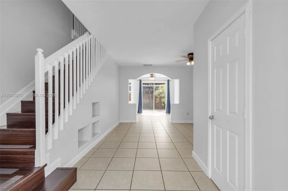 4873 NW 107th Path Doral, FL 33178