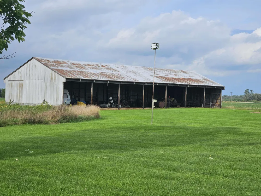2407 AITKEN ROAD Buel Township, MI 48422
