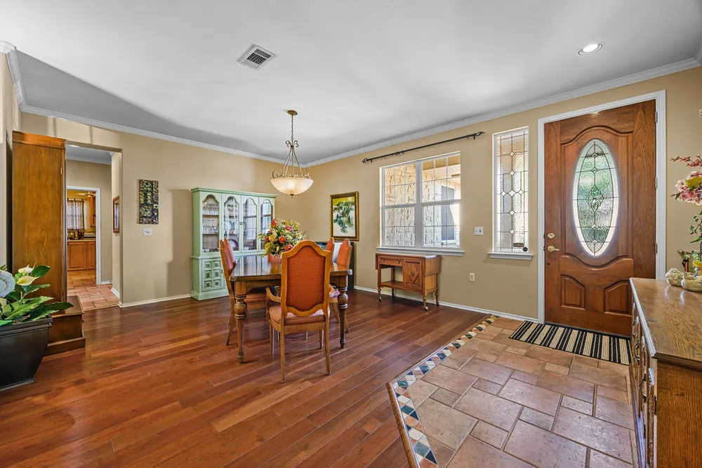 109 Goldenrod Way Georgetown, TX 78633