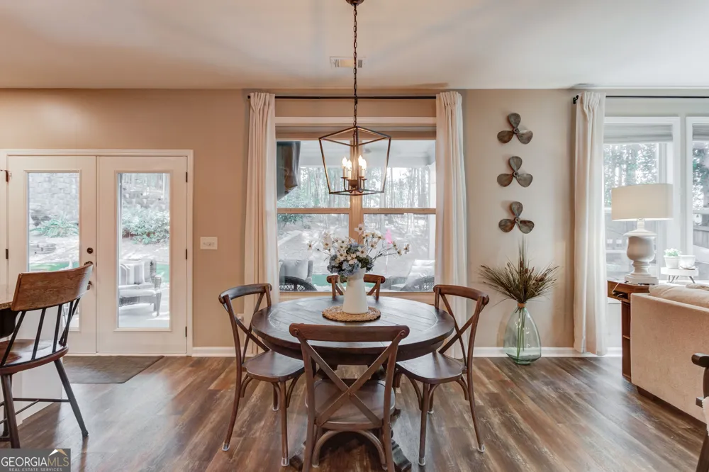 6144 Stella Light DR Flowery Branch, GA 30542