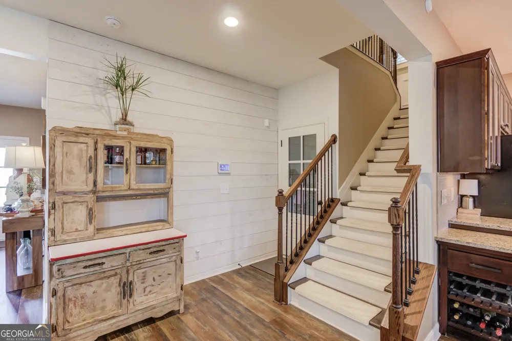 6144 Stella Light DR Flowery Branch, GA 30542