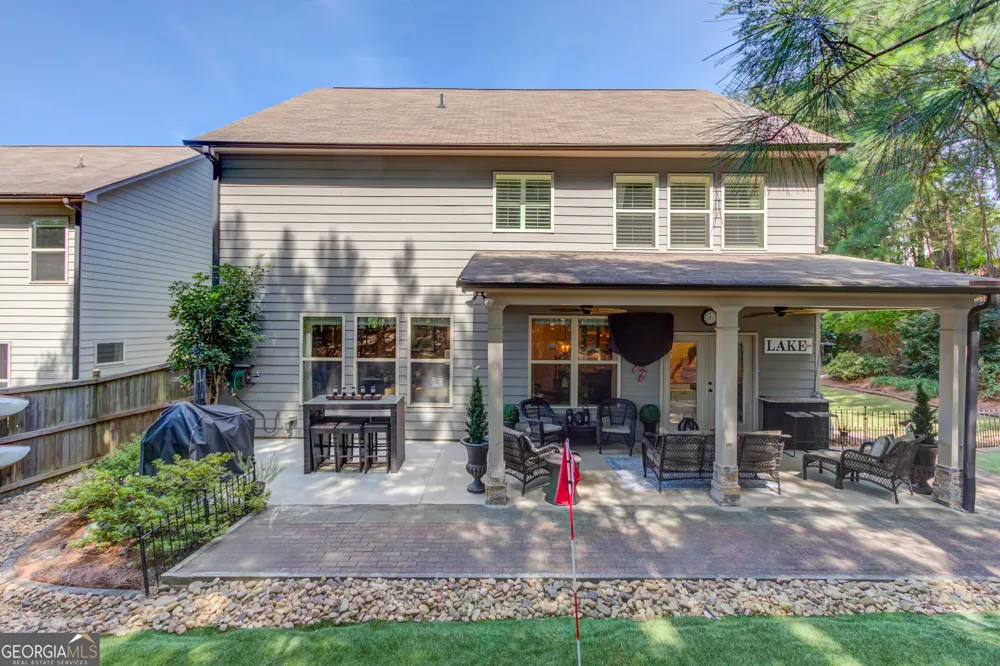 6144 Stella Light DR Flowery Branch, GA 30542