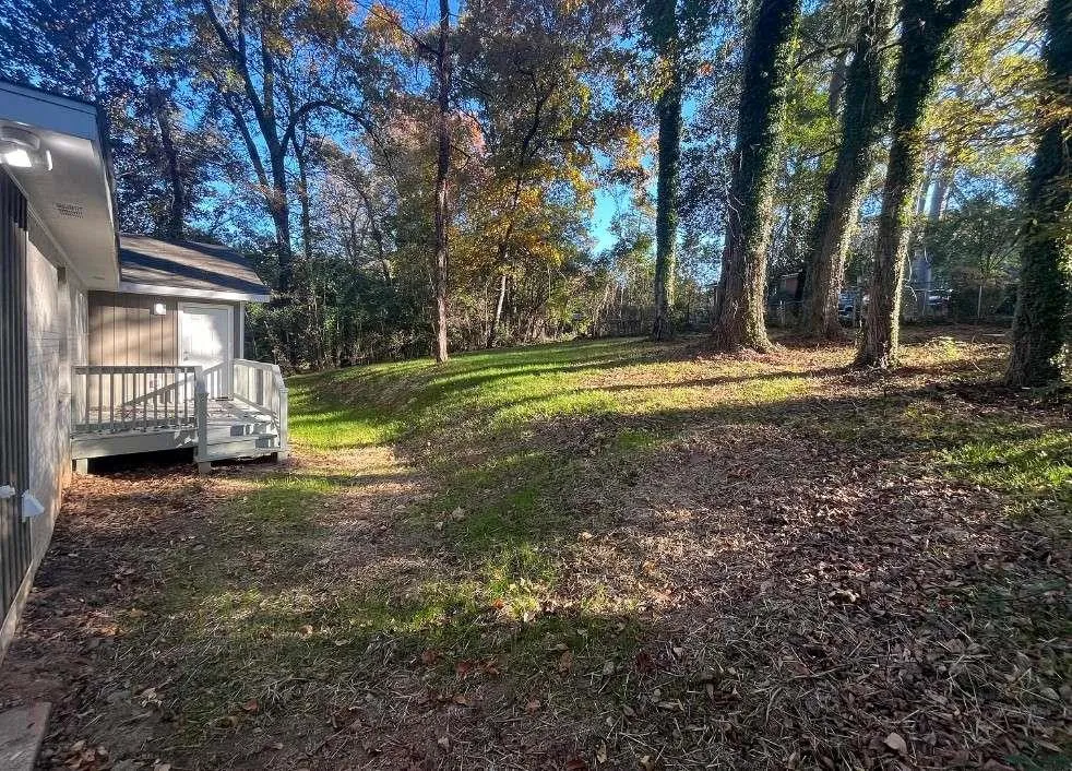 1957 Knightsbridge Road Macon, GA 31211
