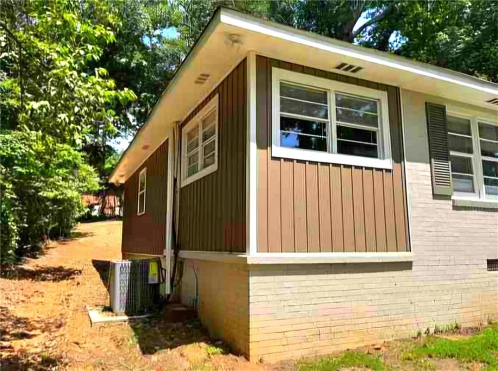 1957 Knightsbridge Road Macon, GA 31211