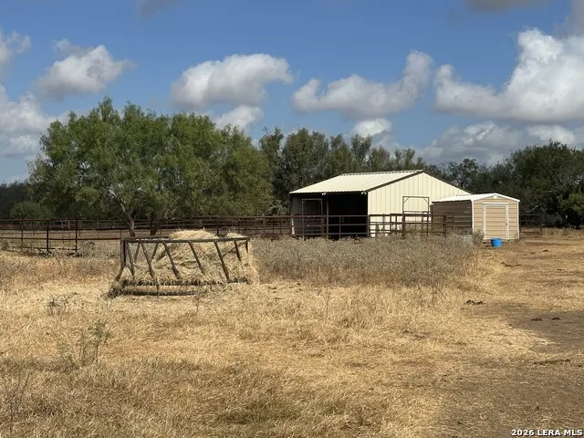 2211 E FM 1518 S St Hedwig, TX 78152