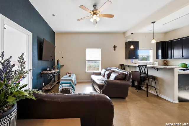 2211 E FM 1518 S St Hedwig, TX 78152