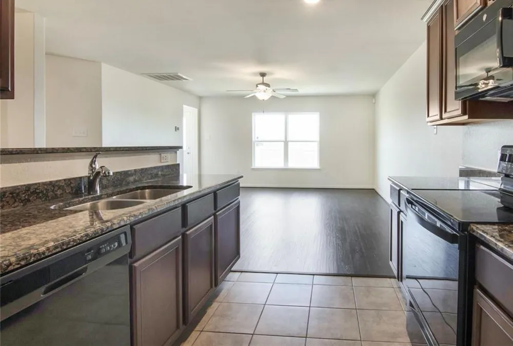 22622 Cloverland Field Drive Hockley, TX 77447