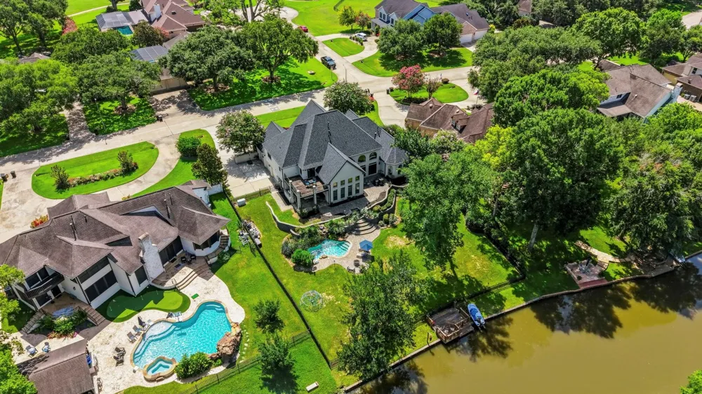 4903 Westerdale Drive Fulshear, TX 77441