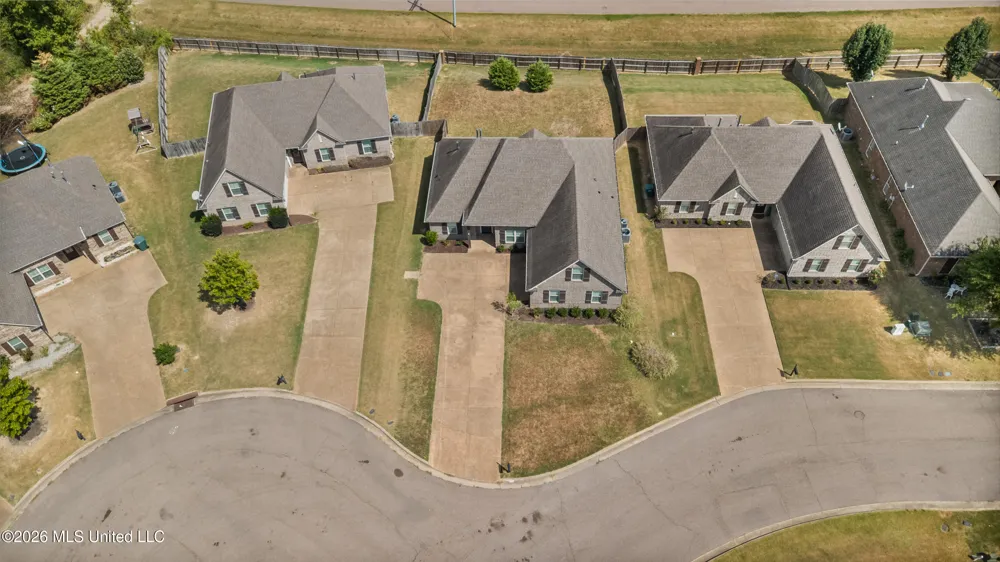 3510 Champion Hills Drive Southaven, MS 38672