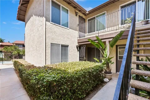 1350 Brentwood Circle #B