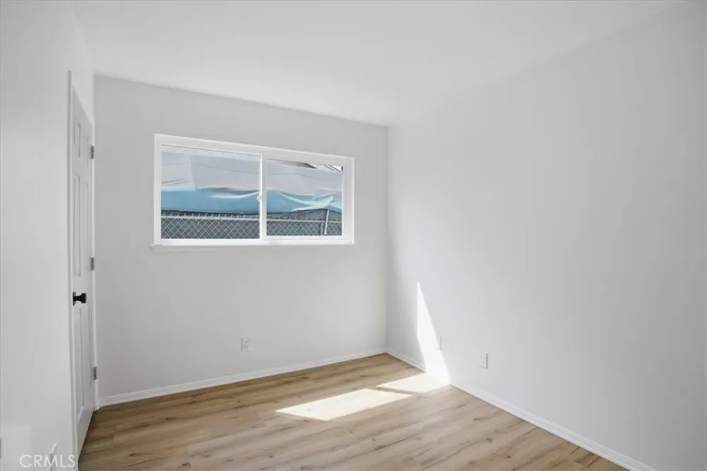 221 Vegas Drive Oxnard, CA 93030