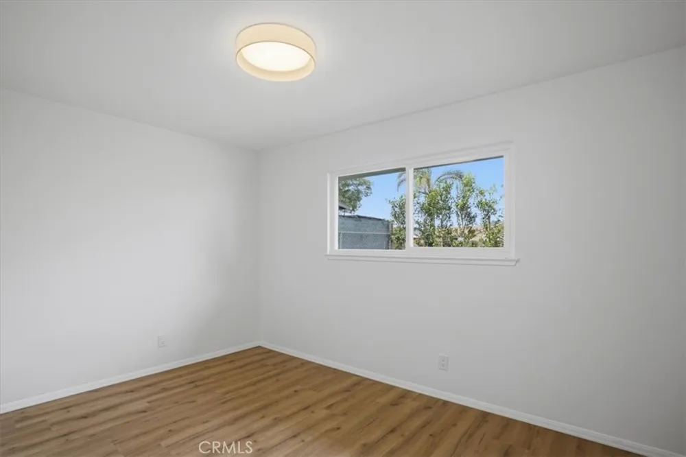 221 Vegas Drive Oxnard, CA 93030