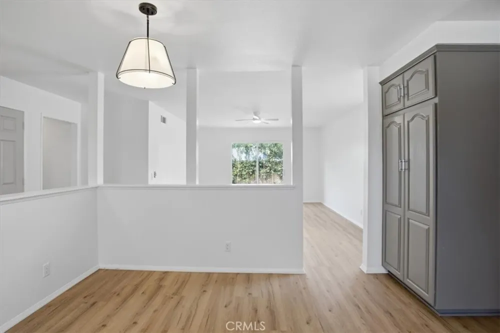 221 Vegas Drive Oxnard, CA 93030
