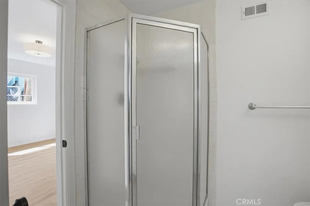 221 Vegas Drive Oxnard, CA 93030