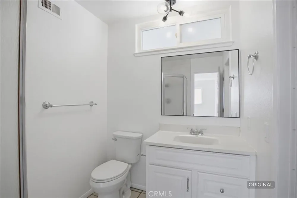 221 Vegas Drive Oxnard, CA 93030
