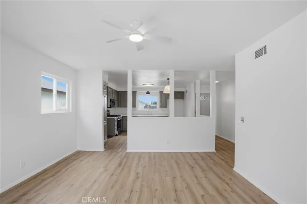 221 Vegas Drive Oxnard, CA 93030