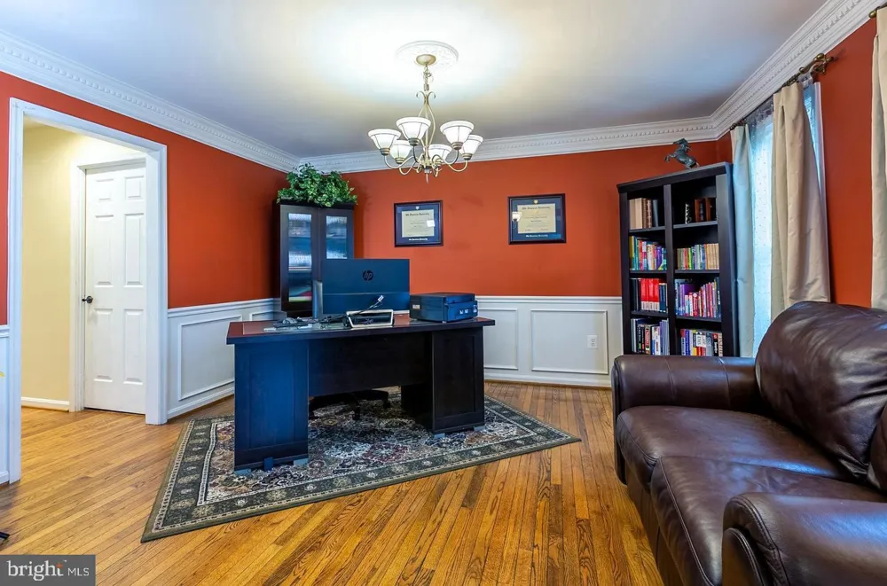 1700 ABBEY OAK DRIVE Vienna, VA 22182
