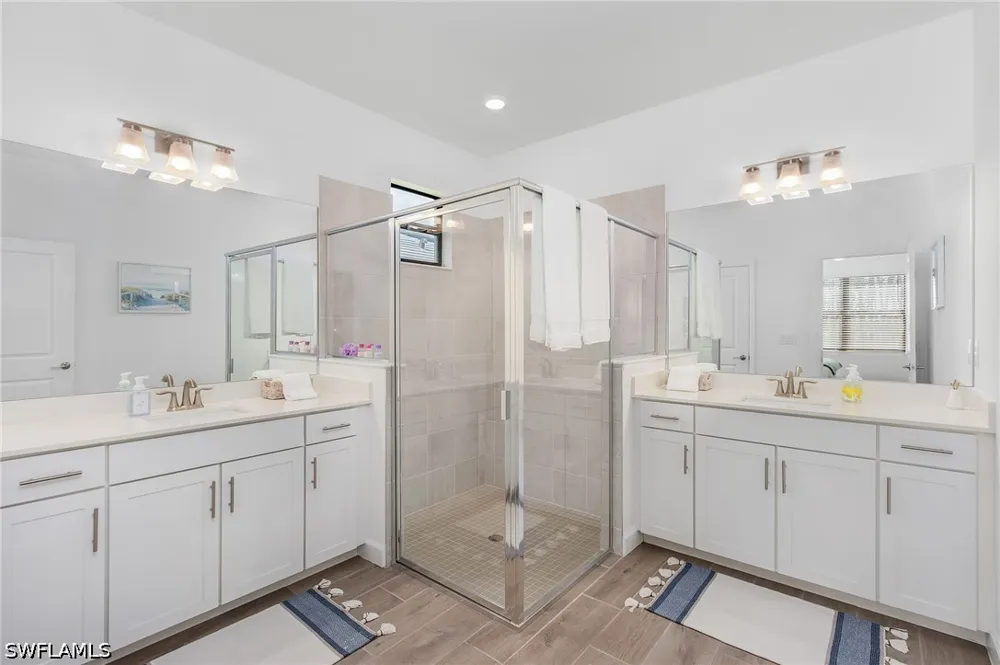 Kingmont Drive Estero, FL 33913