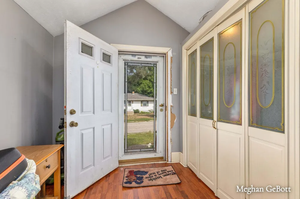 1410 Walnut Street NE Grand Rapids, MI 49503