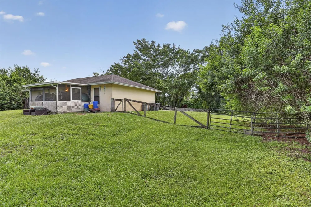 18725 43RD ROAD Loxahatchee, FL 33470