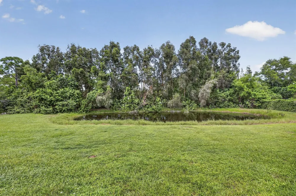 18725 43RD ROAD Loxahatchee, FL 33470