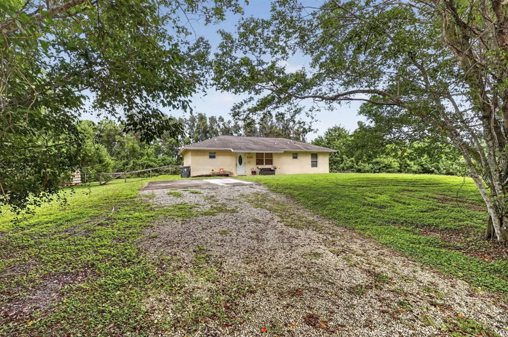 18725 43RD ROAD Loxahatchee, FL 33470