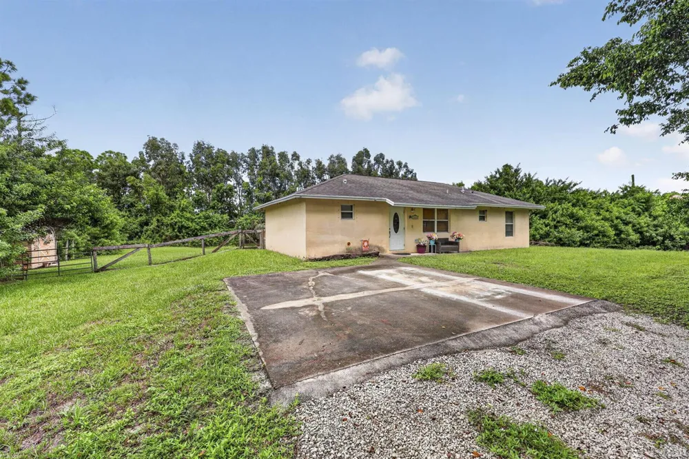 18725 43RD ROAD Loxahatchee, FL 33470