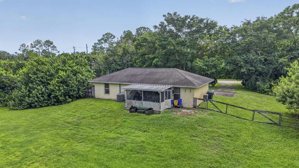 18725 43RD ROAD Loxahatchee, FL 33470